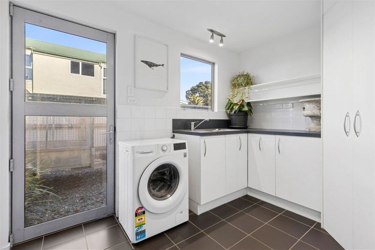 Photo of property in 12 Cliff Road, Tasman, Upper Moutere, 7173