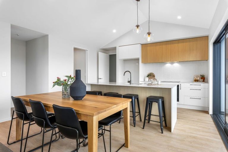 Photo of property in 5 Alex Place, Rolleston, 7614