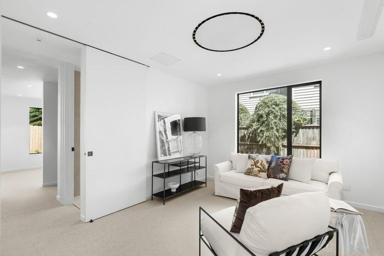 Photo of property in 146a Straven Road, Fendalton, Christchurch, 8014