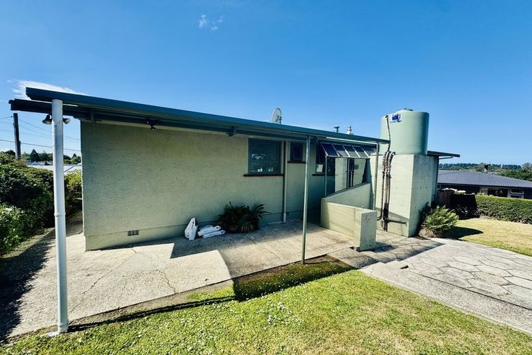 Photo of property in 16 Argyle Street, Weston, Oamaru, 9401