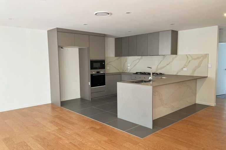 Photo of property in 171a Forrest Hill Road, Forrest Hill, Auckland, 0620