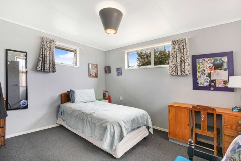 Photo of property in 11 Bovis Street, Shannon, 4821