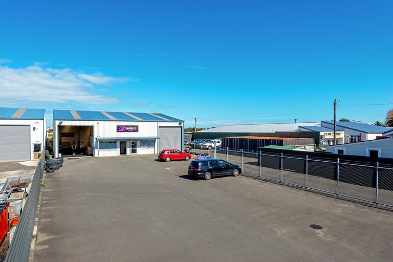 Photo of property in 35 Hatrick Street West, Whanganui, 4500