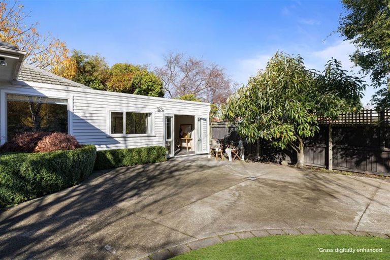 Photo of property in 36 Gregan Crescent, Burnside, Christchurch, 8053