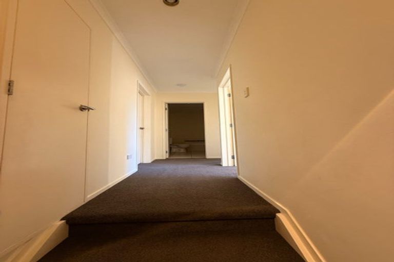 Photo of property in 8 Reins Road, Takanini, 2112
