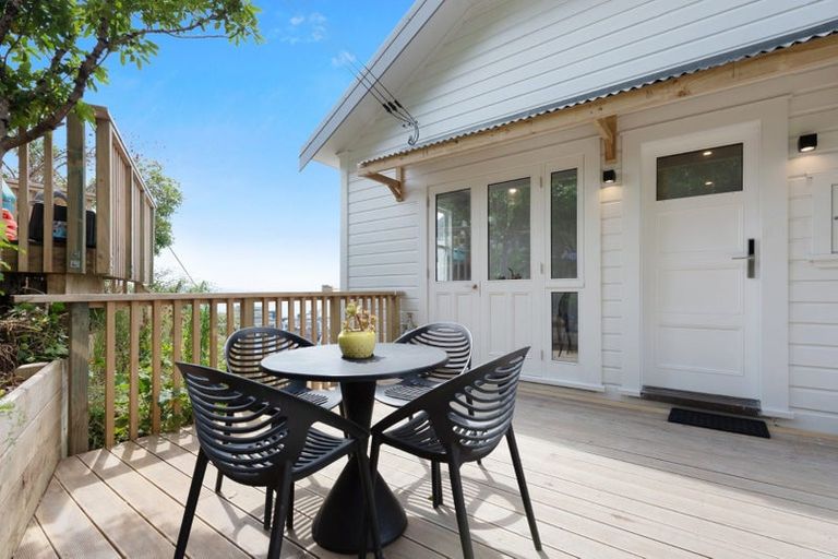 Photo of property in 23 Central Terrace, Kelburn, Wellington, 6012