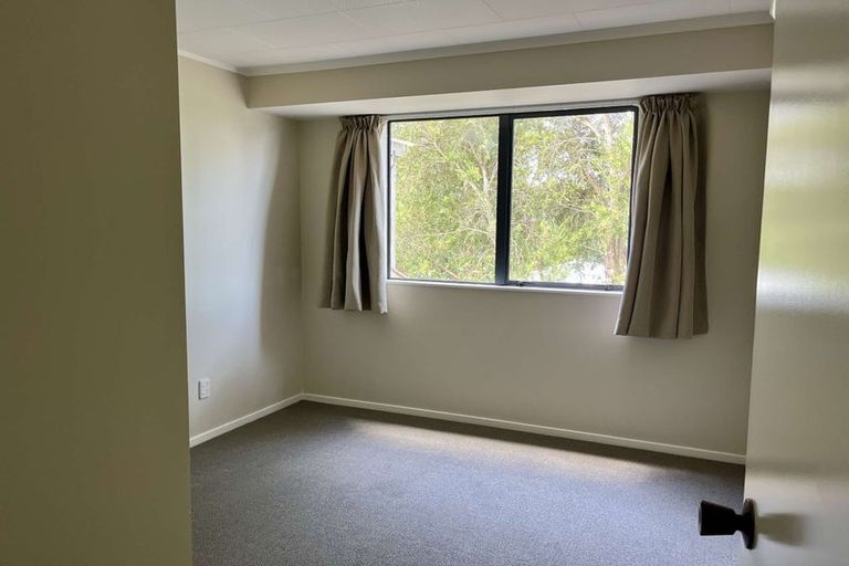 Photo of property in 29a Carillon Place, Massey, Auckland, 0614