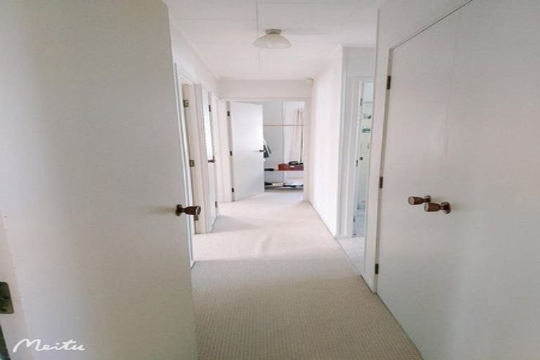 Photo of property in 12a Allright Place, Mount Wellington, Auckland, 1060