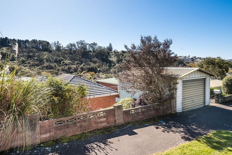 Photo of property in 98 Brockville Road, Glenross, Dunedin, 9011