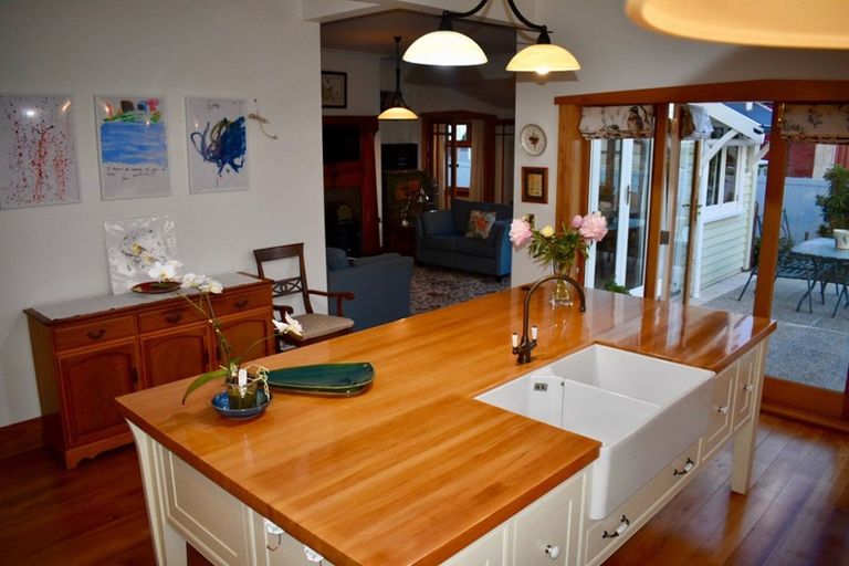 Photo of property in 65 Russell Street, Westport, 7825