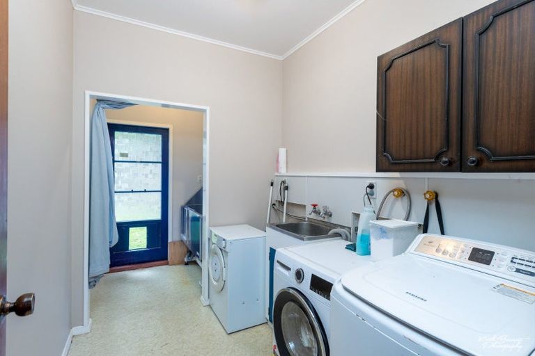 Photo of property in 456a Stokes Valley Road, Stokes Valley, Lower Hutt, 5019