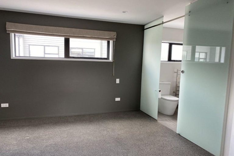 Photo of property in 2/49 Ohaupo Road, Melville, Hamilton, 3206