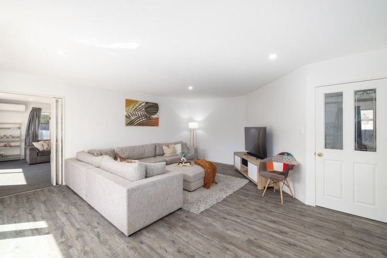 Photo of property in 39 Broadhaven Avenue, Parklands, Christchurch, 8083