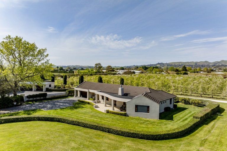 Photo of property in 375 Saint Georges Road, Havelock North, 4130