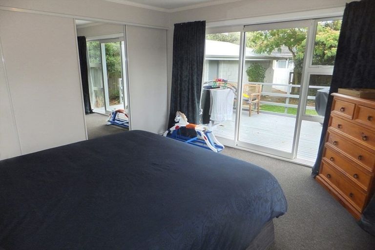 Photo of property in 1/5 Gainsborough Street, Hoon Hay, Christchurch, 8025