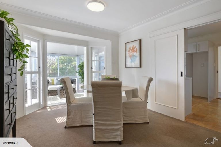 Photo of property in 2/8 Pierce Road, Milford, Auckland, 0620