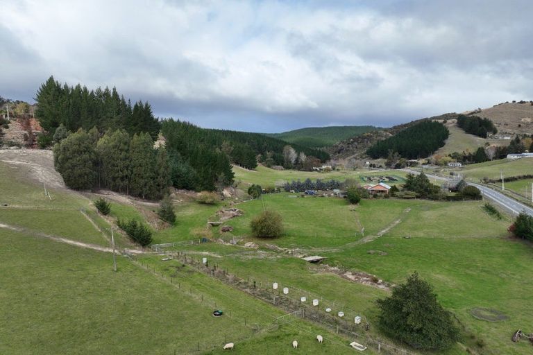 Photo of property in 47 Finlayson Road, Waihola, Milton, 9073