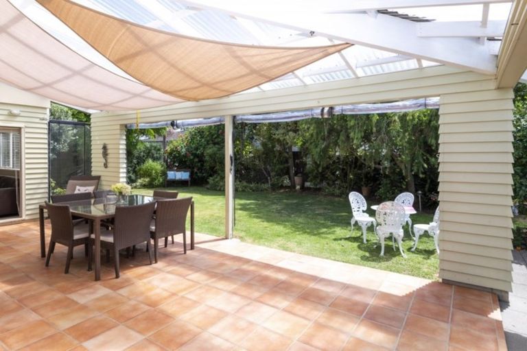 Photo of property in 58 Vivian Wilson Drive, Eastern Beach, Auckland, 2012