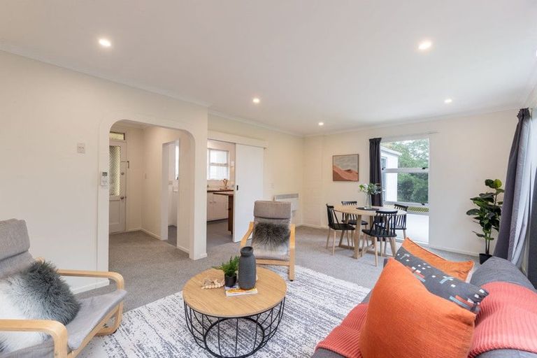 Photo of property in 6/154 Whites Line East, Waiwhetu, Lower Hutt, 5010