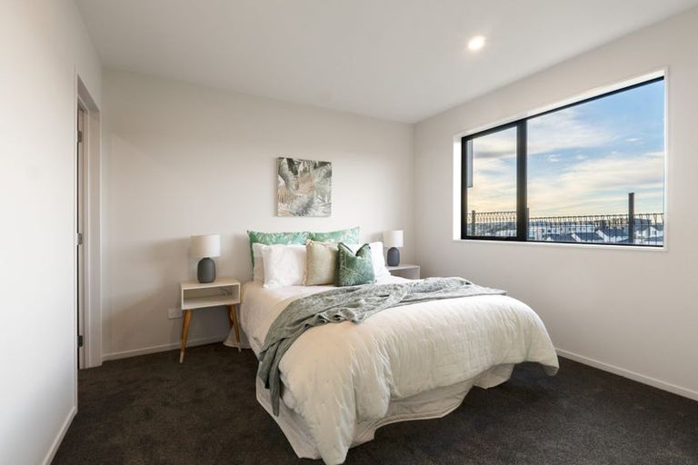 Photo of property in 41 Baumea Rise, Massey, Auckland, 0614