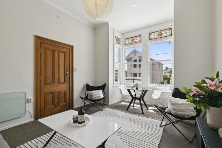 Photo of property in 96 Pirie Street, Mount Victoria, Wellington, 6011