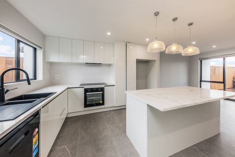 Photo of property in 1/7 Caspar Road, Papatoetoe, Auckland, 2025