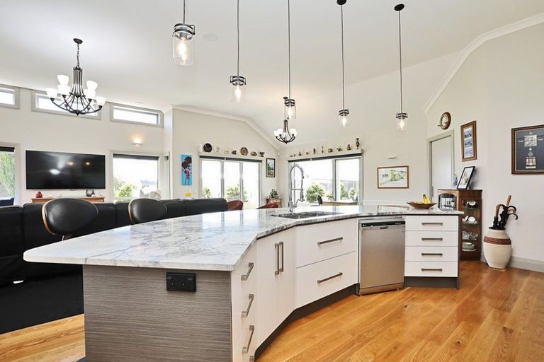 Photo of property in 4 Whitelaw Road, Waianiwa, Invercargill, 9874