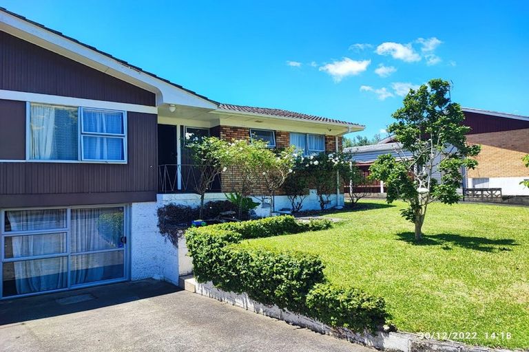 Photo of property in 1/11 Troon Place, Papatoetoe, Auckland, 2025
