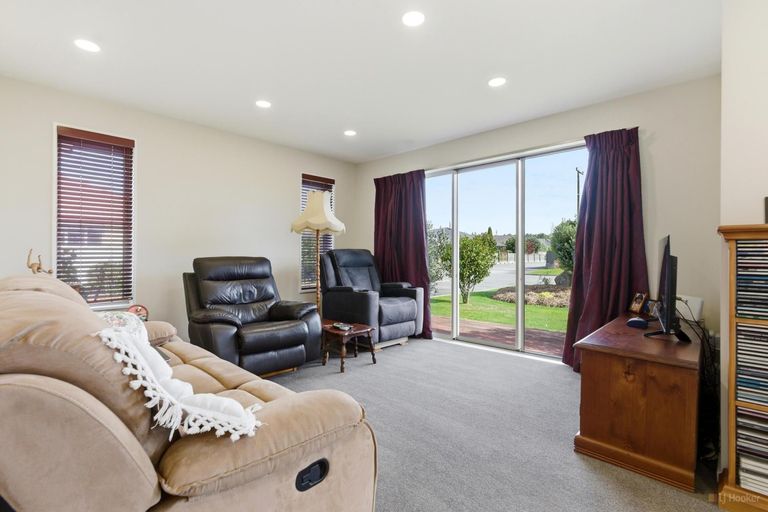 Photo of property in 11 Tancred Street, Geraldine, 7930