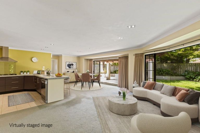 Photo of property in 3c Kinross Drive, Merrilands, New Plymouth, 4312