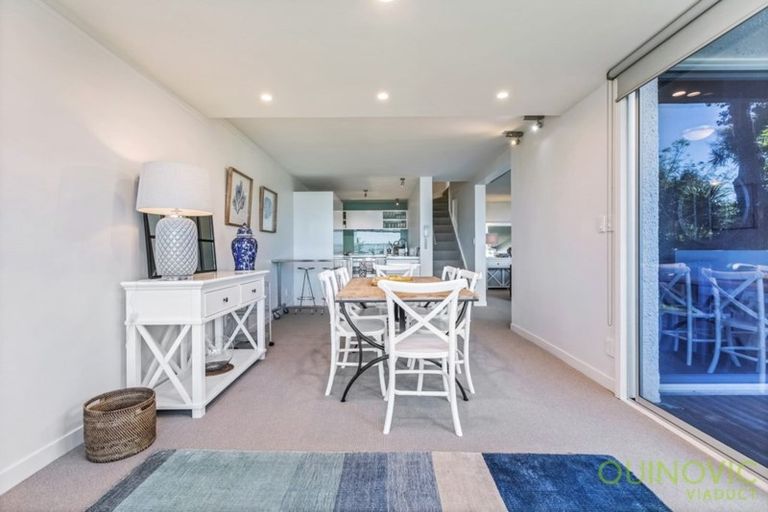 Photo of property in 2/7 London Street, Saint Marys Bay, Auckland, 1011