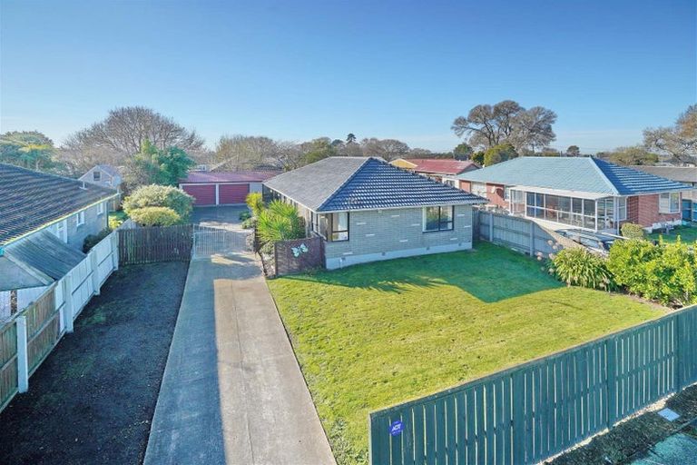 Photo of property in 183 Shortland Street, Aranui, Christchurch, 8061