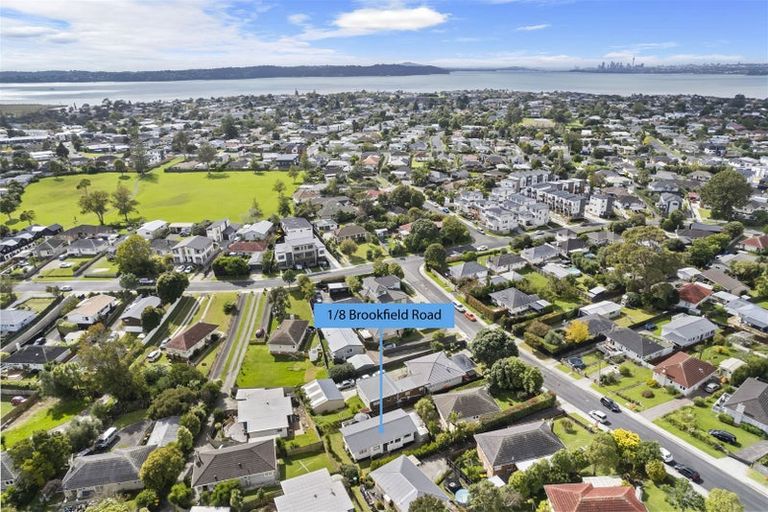 Photo of property in 1/8 Brookfield Road, Te Atatu Peninsula, Auckland, 0610