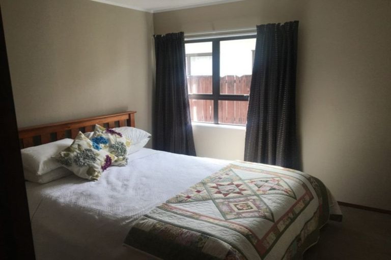 Photo of property in 2/7 Crawford Crescent, Te Kamo, Whangarei, 0112