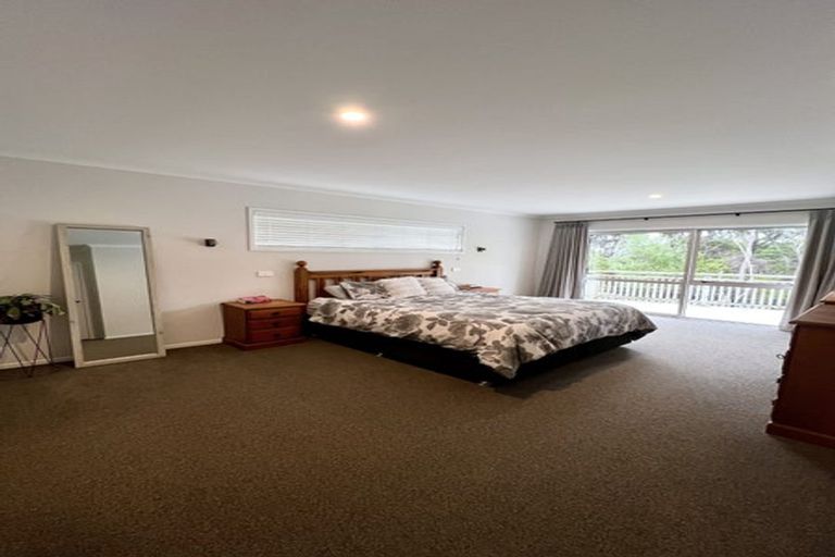 Photo of property in 22b Sunnyvale Road, Swanson, Auckland, 0614