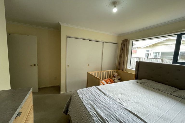 Photo of property in 35a Heretaunga Street, Petone, Lower Hutt, 5012