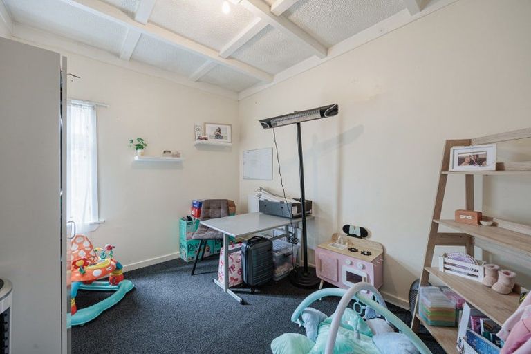 Photo of property in 3 Andrew Street, Marewa, Napier, 4110
