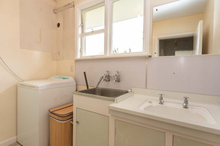 Photo of property in 82 Neville Street, Spreydon, Christchurch, 8024