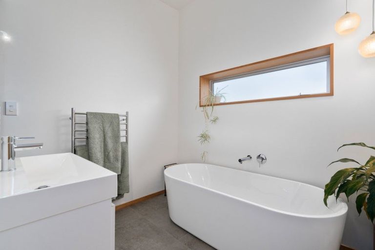 Photo of property in 187 Richmond Hill Road, Richmond Hill, Christchurch, 8081