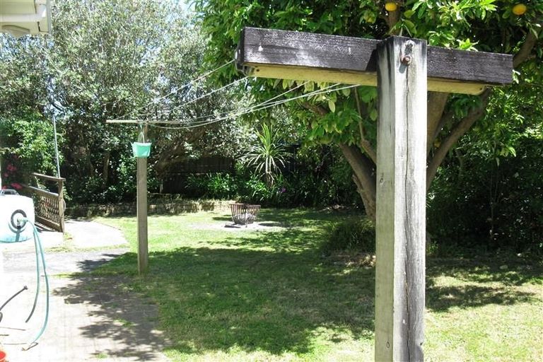 Photo of property in 18 Heath Street, St Andrews, Hamilton, 3200