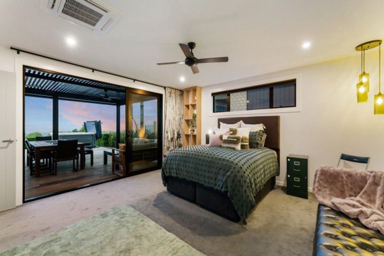 Photo of property in 2 Kohe Way, Pukekohe, 2120