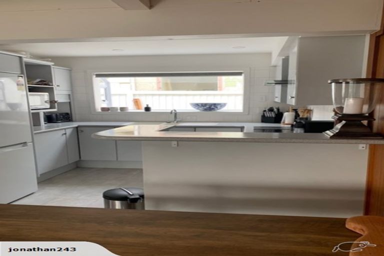 Photo of property in 3 Marine Parade, North New Brighton, Christchurch, 8083