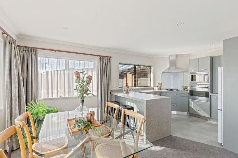 Photo of property in 34a Clemow Road, Fitzroy, New Plymouth, 4312