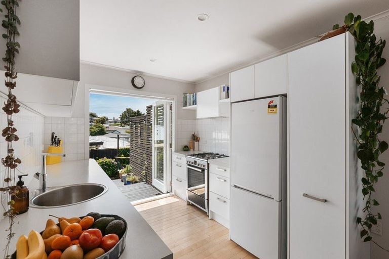 Photo of property in 103 Sherwood Street, Bellevue, Tauranga, 3110