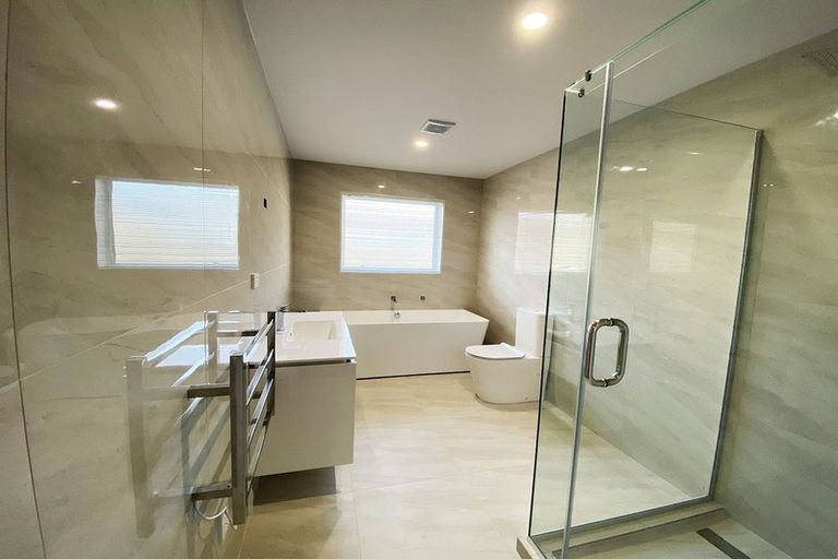 Photo of property in 13 Jaedee Court, Howick, Auckland, 2014