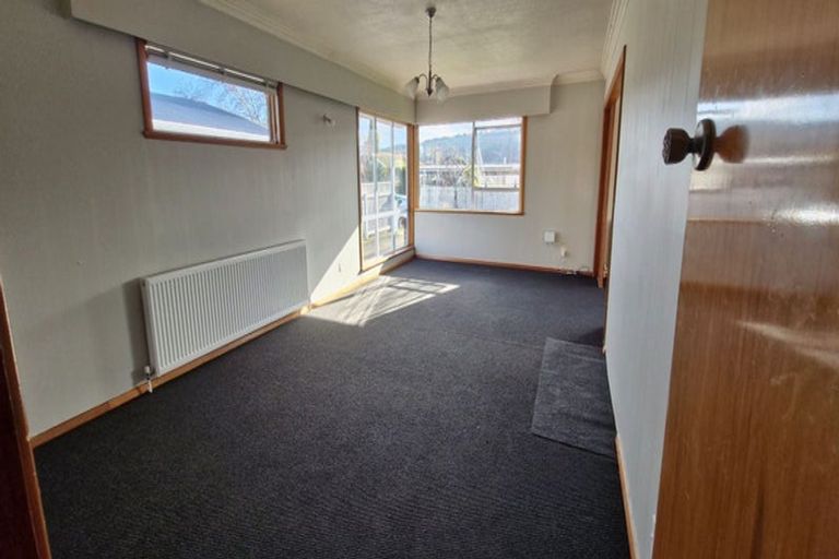 Photo of property in 14 Joseph Grove, Elderslea, Upper Hutt, 5018