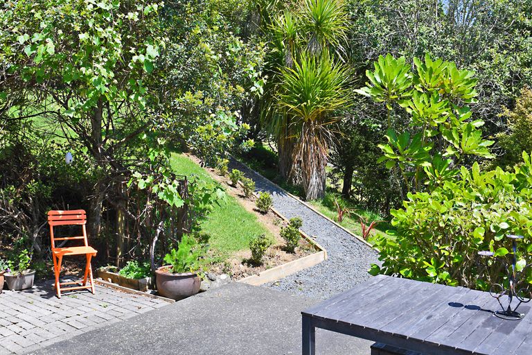 Photo of property in 44 Guy Road, Kaipara Flats, Warkworth, 0981