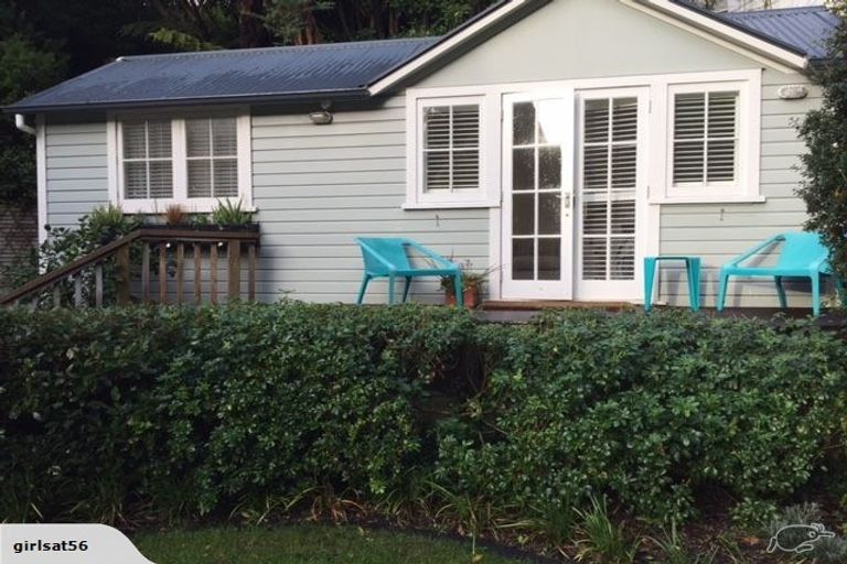 Photo of property in 56 Glen Road, Kelburn, Wellington, 6012