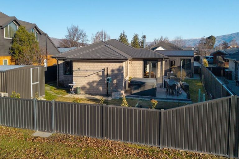 Photo of property in 6 Alluvial Place, Cromwell, 9310