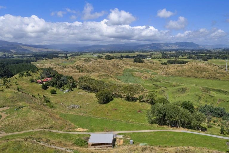Photo of property in 172 Waiorongomai Road, Otaki, 5512